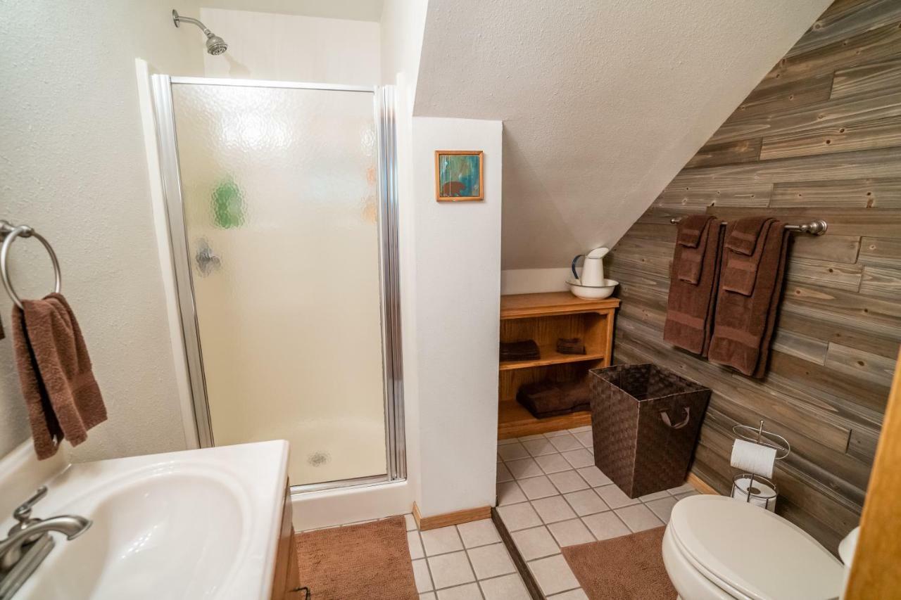 Bears Den Alaska Lodging Сюърд Екстериор снимка